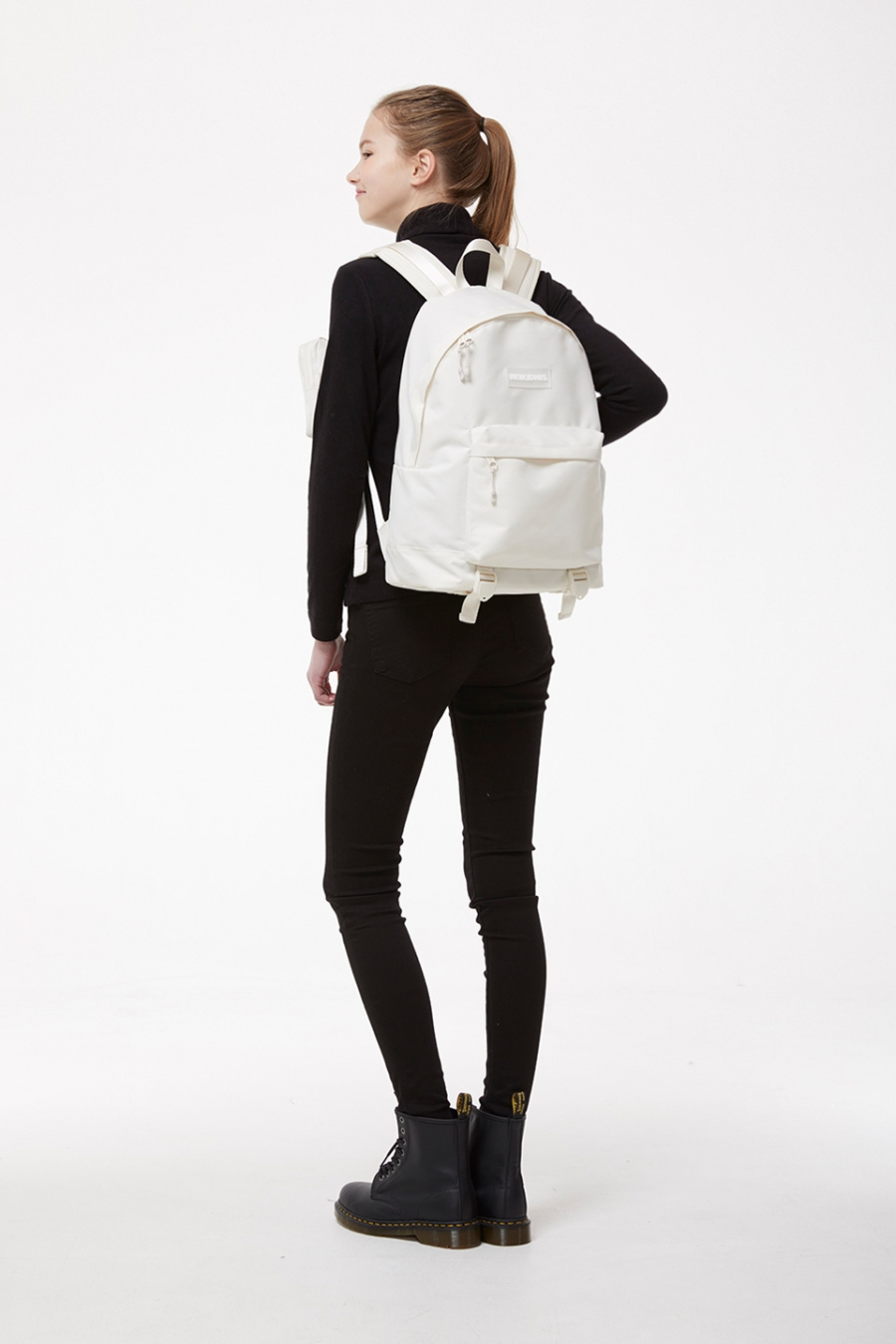 네이키드니스(NEIKIDNIS) COMPACT DAYPACK / IVORY
