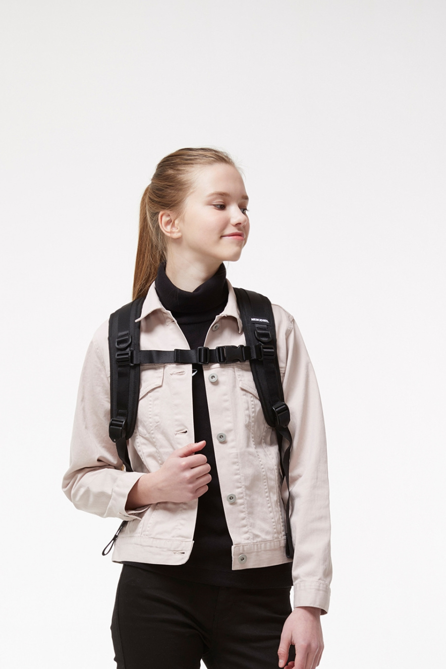 네이키드니스(NEIKIDNIS) COMPACT DAYPACK / BLACK