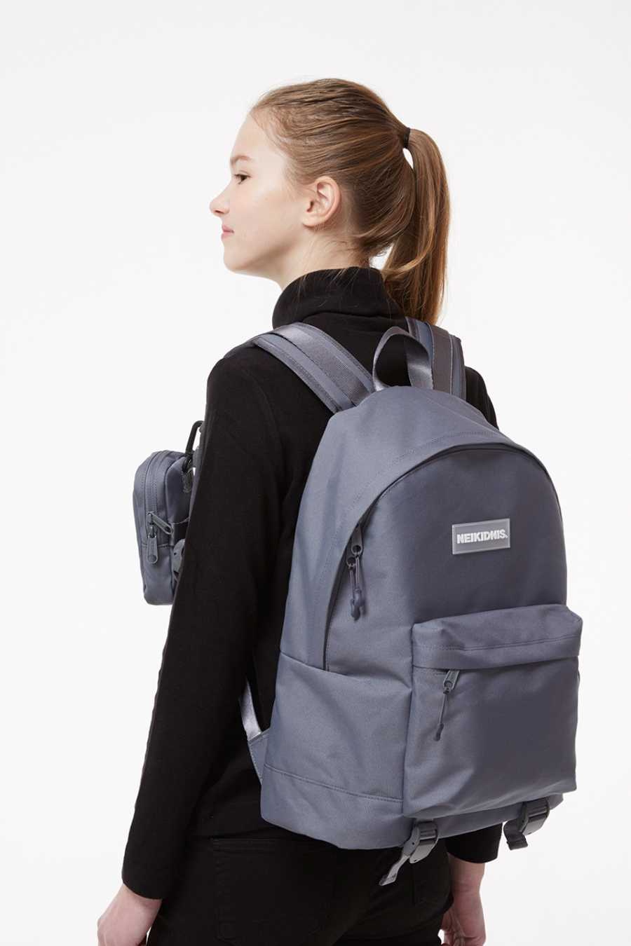 네이키드니스(NEIKIDNIS) COMPACT DAYPACK / CHARCOAL
