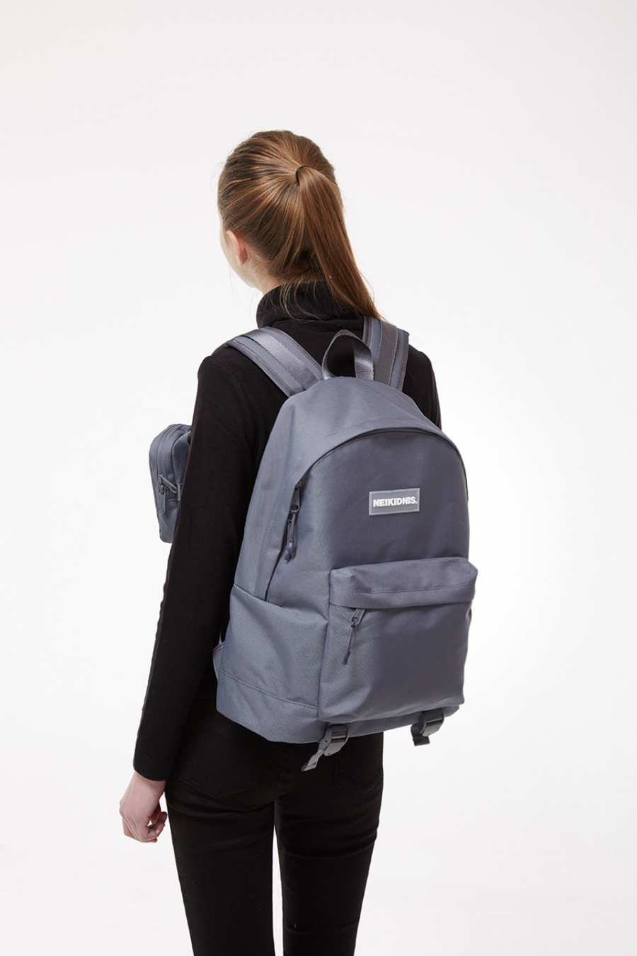 네이키드니스(NEIKIDNIS) COMPACT DAYPACK / CHARCOAL