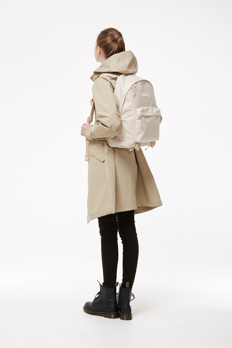 네이키드니스(NEIKIDNIS) COMPACT DAYPACK / LIGHT BEIGE