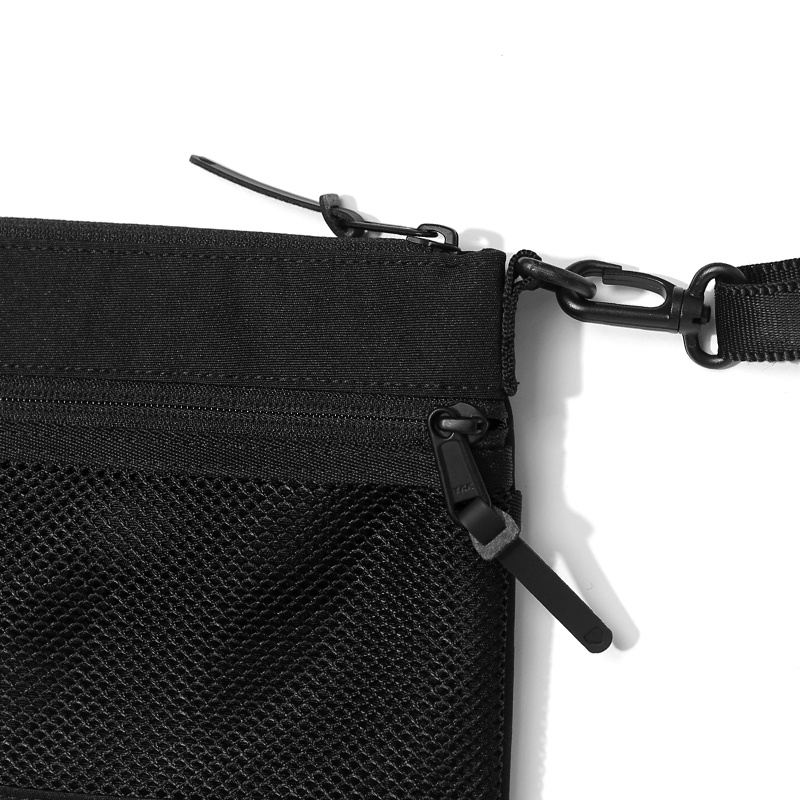 이벳필드(EBBETSFIELD) CORDURA SACOCHE BAG  BLACK