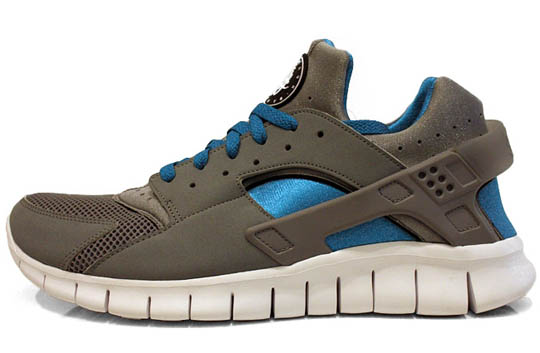 Nike Huarache Free – Stealth Grey / Blue Nike Huarache Free – Stealth Grey / Blue
