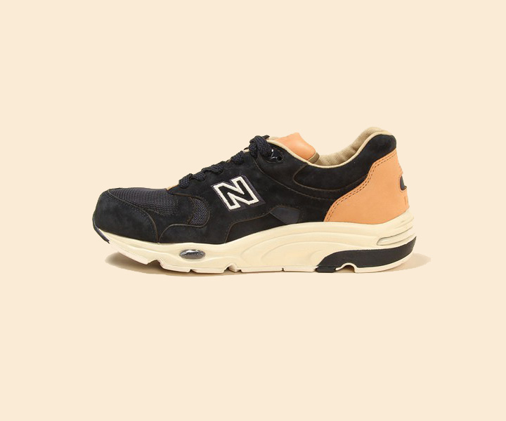 Beauty & Youth x New Balance 1700 | ë¬´ì ì¬