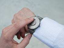 시계 바늘 없는 이원(EONE)의 브래들리 타임피스 손목시계