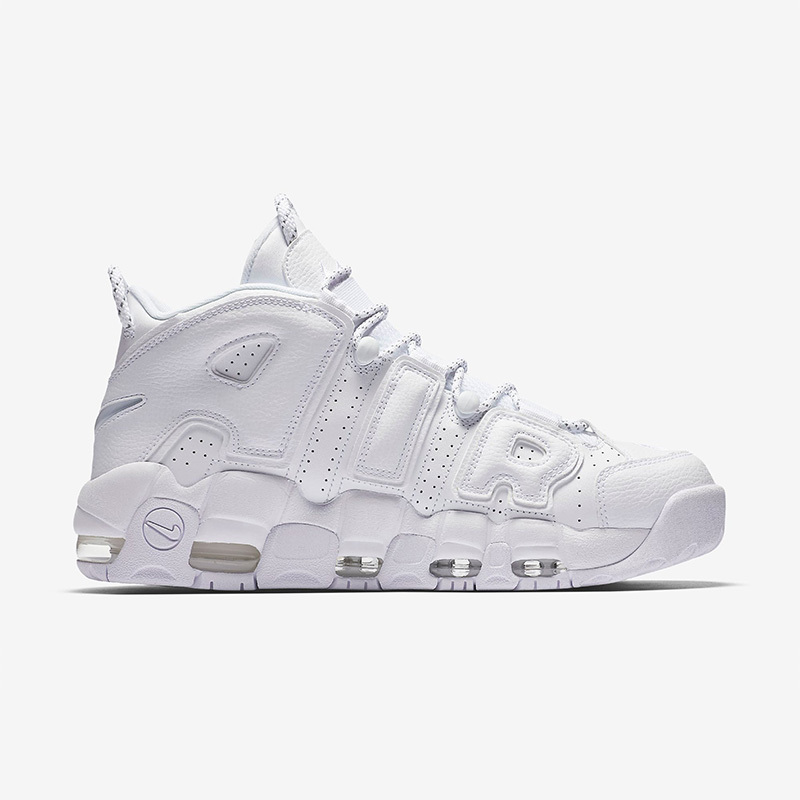 5월 출시를 예고한 나이키(Nike) 에어 모어 업템포 트리플 화이트 5월 출시를 예고한 나이키(Nike) 에어 모어 업템포 트리플 화이트