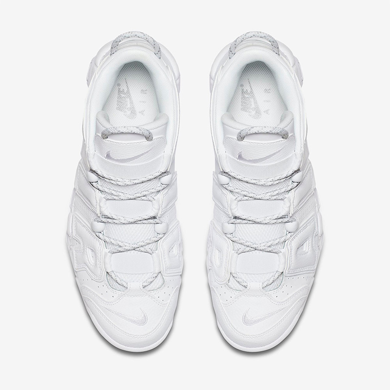 5월 출시를 예고한 나이키(Nike) 에어 모어 업템포 트리플 화이트 5월 출시를 예고한 나이키(Nike) 에어 모어 업템포 트리플 화이트