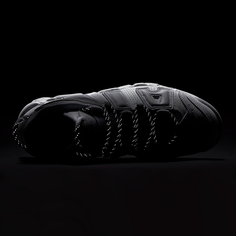 5월 출시를 예고한 나이키(Nike) 에어 모어 업템포 트리플 화이트 5월 출시를 예고한 나이키(Nike) 에어 모어 업템포 트리플 화이트
