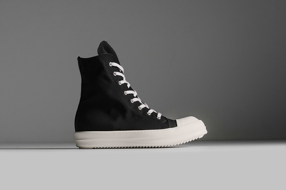 여름을 노린 릭 오웬스(Rick Owens) 다크셰도우(DRKSDW)의 스니커즈 여름을 노린 릭 오웬스(Rick Owens) 다크셰도우(DRKSDW)의 스니커즈