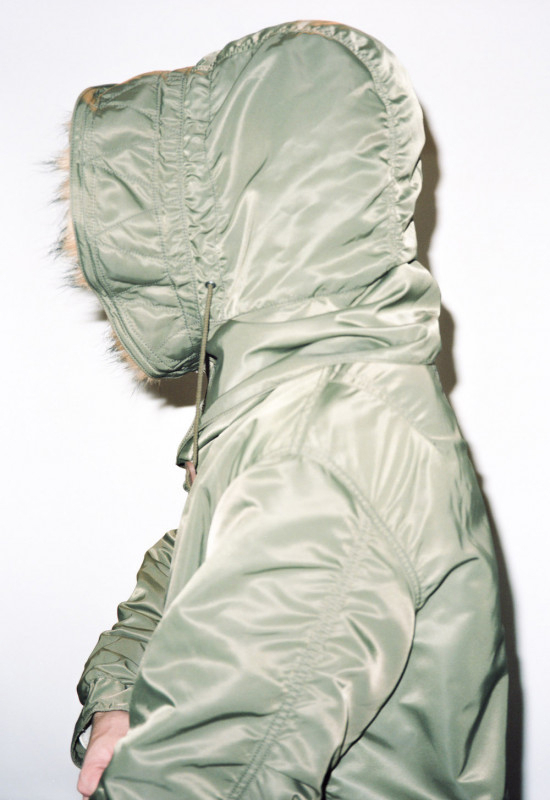 스투시(Stüssy)와 알파인더스트리(Alpha Industries)가 함께 만든 M-51 파카 스투시(Stüssy)와 알파인더스트리(Alpha Industries)가 함께 만든 M-51 파카