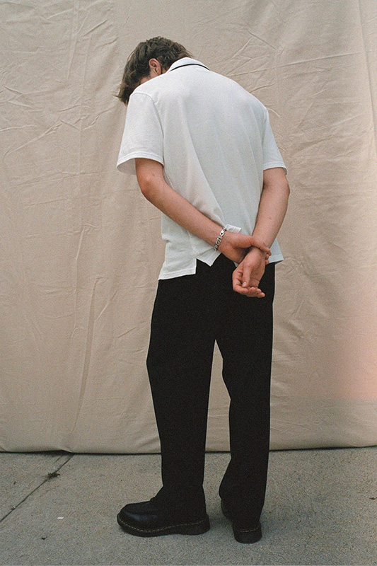 스투시(STUSSY)와 닥터마틴(DR.MARTENS)의 로퍼 합작 스투시(STUSSY)와 닥터마틴(DR.MARTENS)의 로퍼 합작