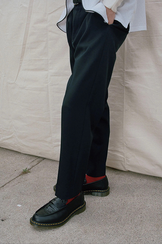 스투시(STUSSY)와 닥터마틴(DR.MARTENS)의 로퍼 합작 스투시(STUSSY)와 닥터마틴(DR.MARTENS)의 로퍼 합작