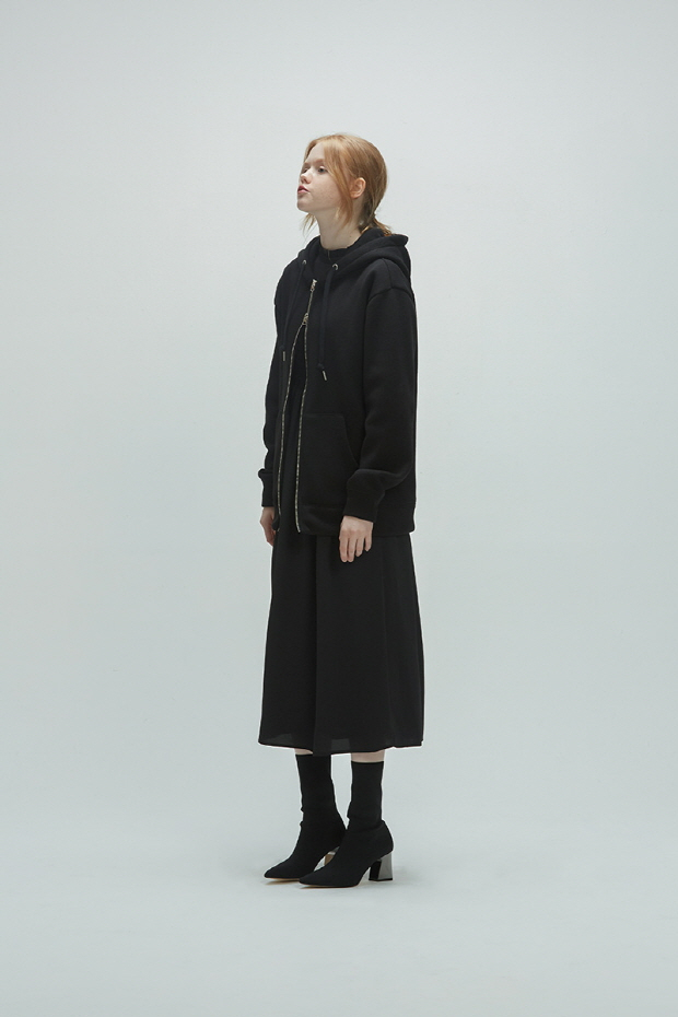 이스트쿤스트(IST KUNST)의 18 F/W 3차 딜리버리 공개! 이스트쿤스트(IST KUNST)의 18 F/W 3차 딜리버리 공개!