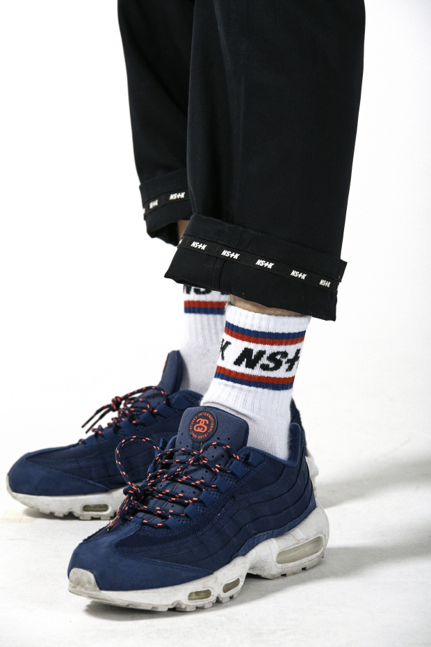 네스티킥(NASTYKICK)이 전하는 18 F/W 7차 딜리버리 발매 소식 네스티킥(NASTYKICK)이 전하는 18 F/W 7차 딜리버리 발매 소식