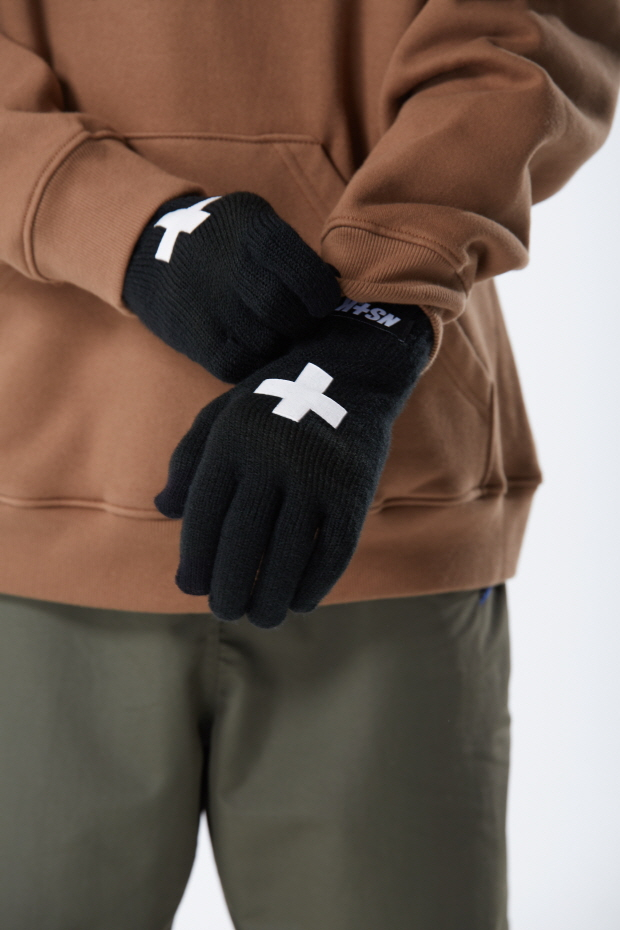 네스티킥(NASTYKICK)이 전하는 18 F/W 7차 딜리버리 발매 소식 네스티킥(NASTYKICK)이 전하는 18 F/W 7차 딜리버리 발매 소식