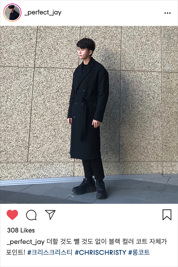 인플루언서가 자랑하는 크리스크리스티 코트 인플루언서가 자랑하는 크리스크리스티 코트