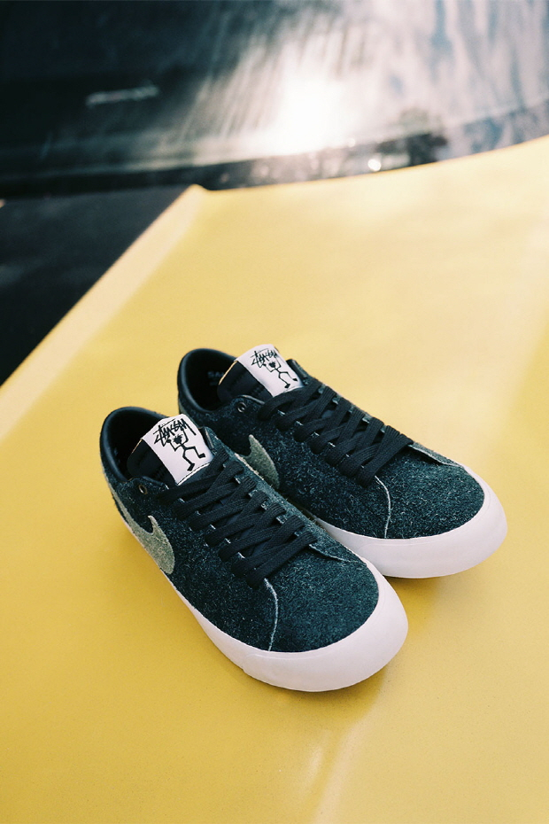 스투시(STUSSY) X 나이키SB(NIKE SB) 컬래버레이션 블레이저 미드&로우 2종 발매 스투시(STUSSY) X 나이키SB(NIKE SB) 컬래버레이션 블레이저 미드&로우 2종 발매