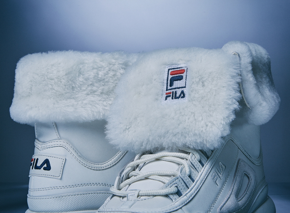 휠라(FILA)의 2018 WINTER 디스럽터2 쉐어링 발매 소식! 휠라(FILA)의 2018 WINTER 디스럽터2 쉐어링 발매 소식!