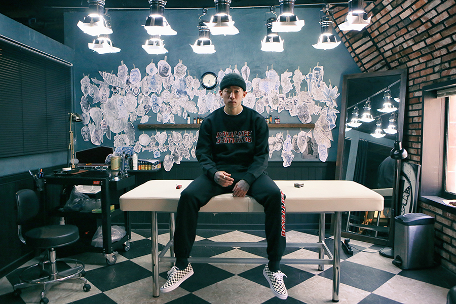로얄라이프(ROYALLIFE)의 2018 F/W 신상 라인업 선발매 및 할인 소식 로얄라이프(ROYALLIFE)의 2018 F/W 신상 라인업 선발매 및 할인 소식