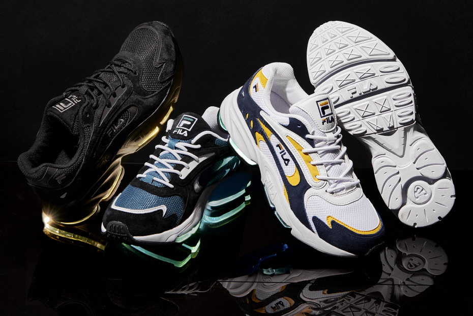 휠라(FILA), 새로운 디자인의 스니커즈 이머지 2 99 발매 휠라(FILA), 새로운 디자인의 스니커즈 이머지 2 99 발매