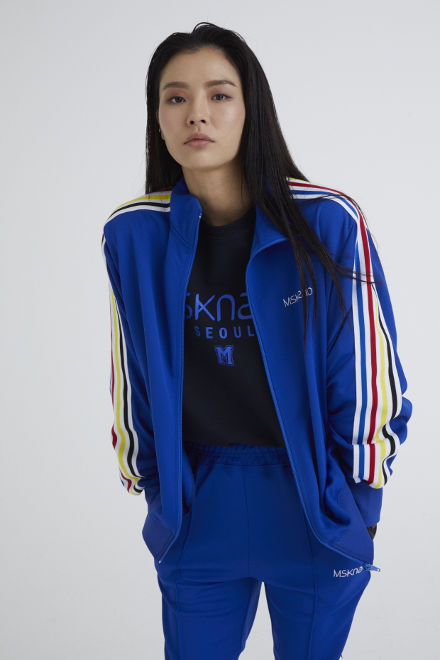 문수권세컨(MSKN2ND), 18 F/W 컬렉션 무신사 단독 최대 20% 할인 문수권세컨(MSKN2ND), 18 F/W 컬렉션 무신사 단독 최대 20% 할인