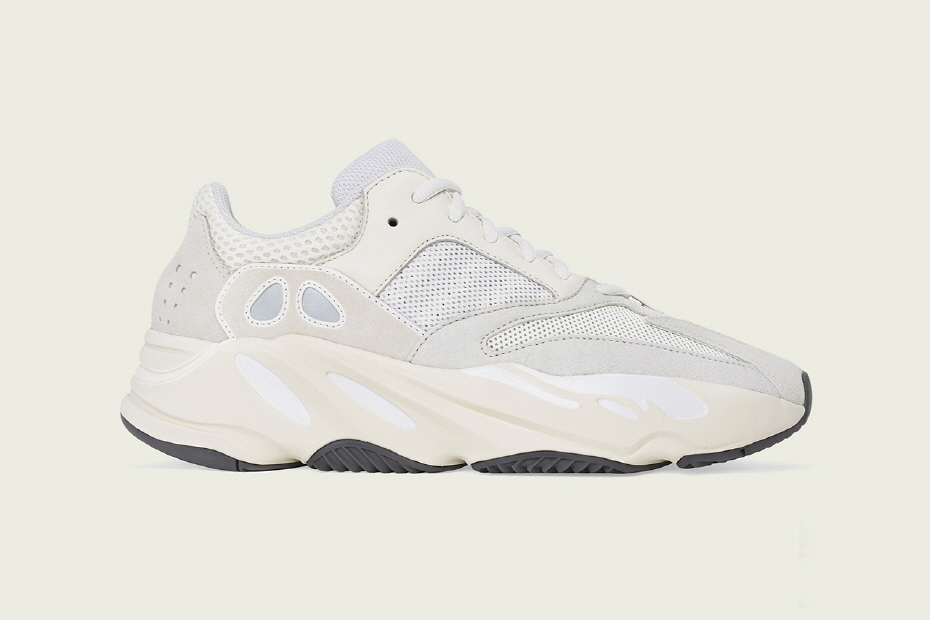 아디다스(ADIDAS) 이지부스트 700 아날로그 발매일 확정 아디다스(ADIDAS) 이지부스트 700 아날로그 발매일 확정