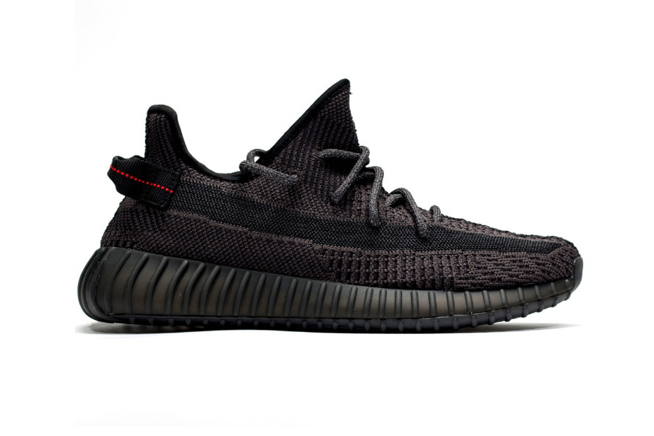 아디다스(ADIDAS) 이지부스트 350 V2 올 블랙 컬러 발매 예정 아디다스(ADIDAS) 이지부스트 350 V2 올 블랙 컬러 발매 예정