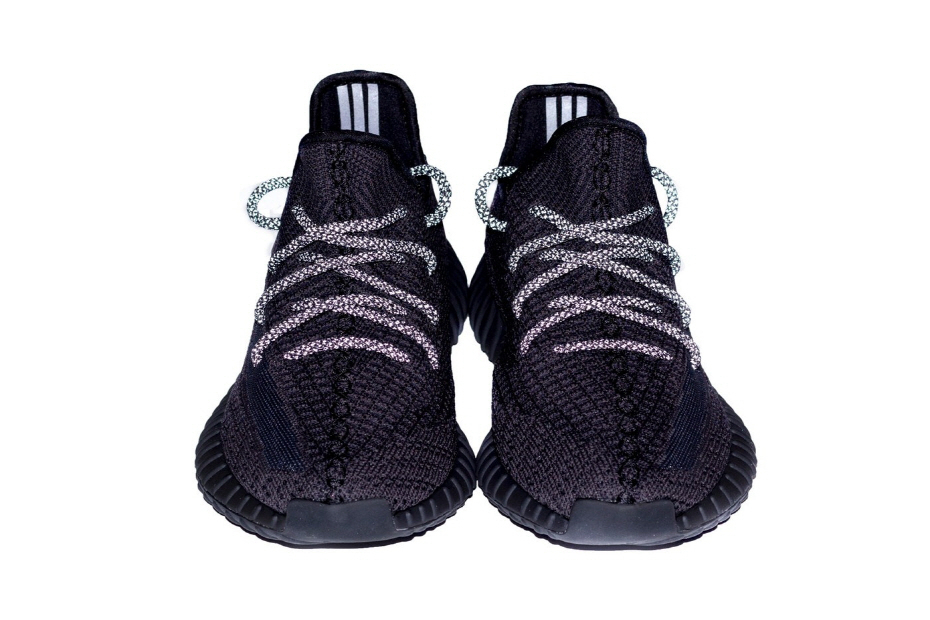 아디다스(ADIDAS) 이지부스트 350 V2 올 블랙 컬러 발매 예정 아디다스(ADIDAS) 이지부스트 350 V2 올 블랙 컬러 발매 예정