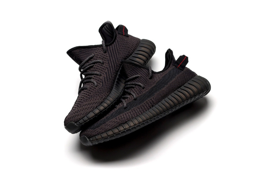 아디다스(ADIDAS) 이지부스트 350 V2 올 블랙 컬러 발매 예정 아디다스(ADIDAS) 이지부스트 350 V2 올 블랙 컬러 발매 예정