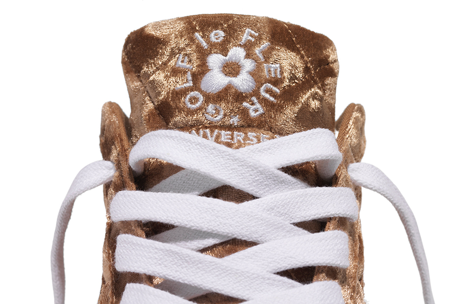 5월 17일, 컨버스(CONVERSE) X 골프 르 플레르*(GOLF le FLEUR*) 벨벳 컬렉션 발매 5월 17일, 컨버스(CONVERSE) X 골프 르 플레르*(GOLF le FLEUR*) 벨벳 컬렉션 발매