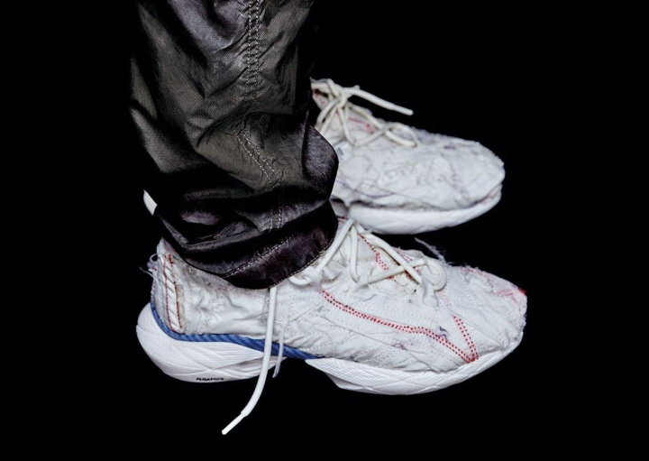 리복(REEBOK), 한국의 디자이너 브랜드 강혁(KANGHYUK)과 협업 진행 리복(REEBOK), 한국의 디자이너 브랜드 강혁(KANGHYUK)과 협업 진행