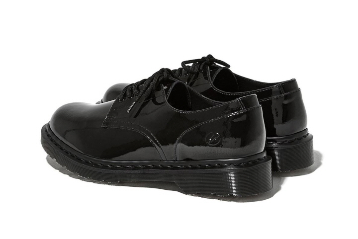 닥터마틴(DR.MARTENS) X 프라그먼트 디자인(FRAGMENT DESIGN) 협업 더비 슈즈 발매 예정 닥터마틴(DR.MARTENS) X 프라그먼트 디자인(FRAGMENT DESIGN) 협업 더비 슈즈 발매 예정
