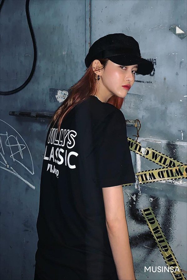 지프 티셔츠가 품절을 기록한 이유 지프 티셔츠가 품절을 기록한 이유