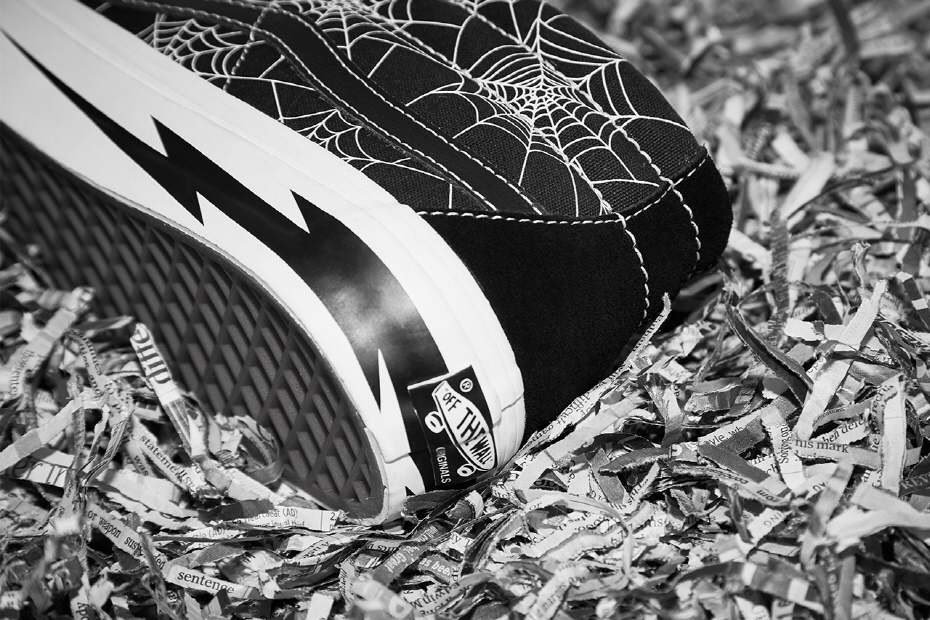 사랑의 메시지를 담아 완성한 반스(VANS) X 굿후드(GOODHOOD) 협업 컬렉션 사랑의 메시지를 담아 완성한 반스(VANS) X 굿후드(GOODHOOD) 협업 컬렉션