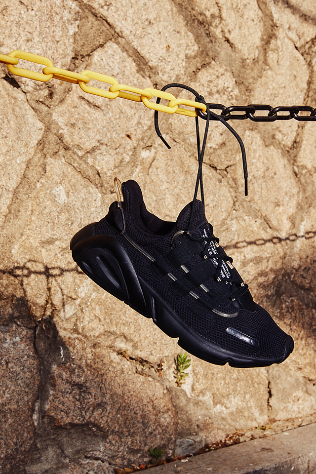 아디다스(ADIDAS) 새로운 컬러의 19 F/W 렉시콘 발매 아디다스(ADIDAS) 새로운 컬러의 19 F/W 렉시콘 발매
