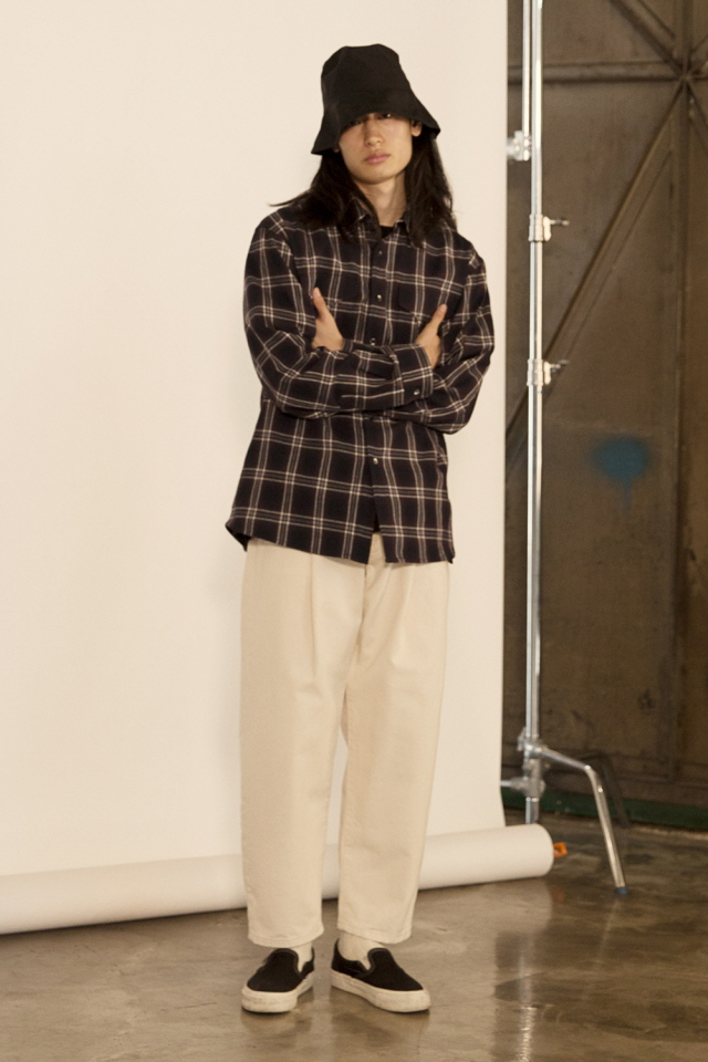 19 F/W 3차 딜리버리를 무신사 한정으로 선보이는 유니폼브릿지(UNIFORM BRIDGE) 19 F/W 3차 딜리버리를 무신사 한정으로 선보이는 유니폼브릿지(UNIFORM BRIDGE)