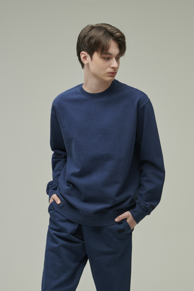 무신사 스페셜 이슈 : 멜란지 마스터(MELANGE MASTER) 19 F/W 피그먼트 스웨트 컬렉션 발매&15% 할인 무신사 스페셜 이슈 : 멜란지 마스터(MELANGE MASTER) 19 F/W 피그먼트 스웨트 컬렉션 발매&15% 할인