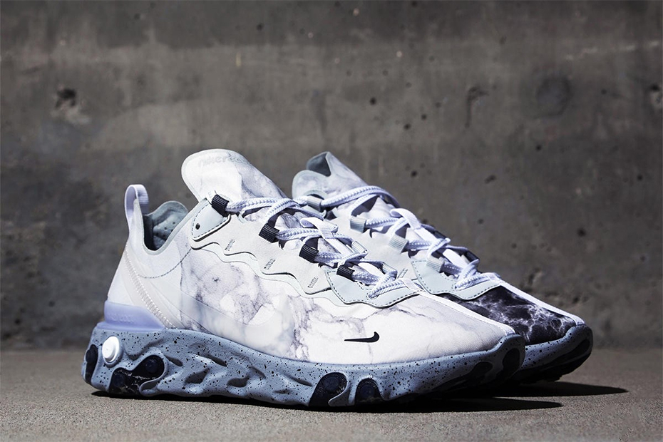 켄드릭 라마(Kendrick Lamar) X 나이키(NIKE) 리액트 엘리먼트 55 KL 양쪽이 다른 이유는? 켄드릭 라마(Kendrick Lamar) X 나이키(NIKE) 리액트 엘리먼트 55 KL 양쪽이 다른 이유는?