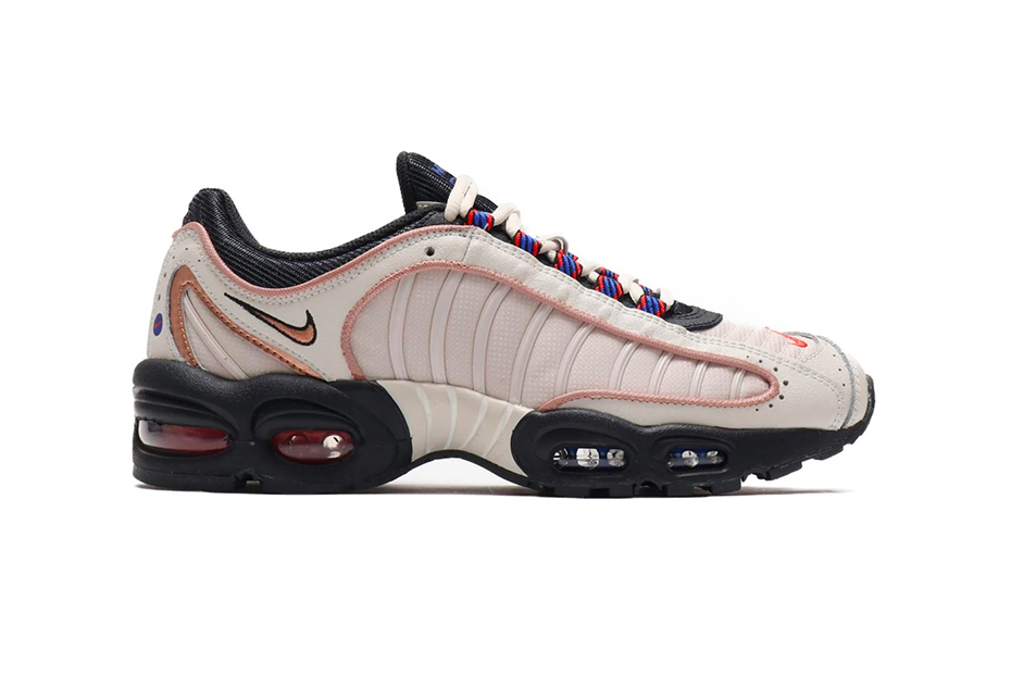 나이키(NIKE)의 1990년대 레트로를 이야기하기 위해 필요한 테일윈드 4 SE 발매 나이키(NIKE)의 1990년대 레트로를 이야기하기 위해 필요한 테일윈드 4 SE 발매
