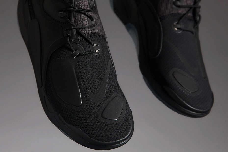 요즘 열일하는 매튜 윌리엄스(Matthew M. Williams)와 나이키(NIKE)의 만남. 조이라이드 CC3 발매 요즘 열일하는 매튜 윌리엄스(Matthew M. Williams)와 나이키(NIKE)의 만남. 조이라이드 CC3 발매