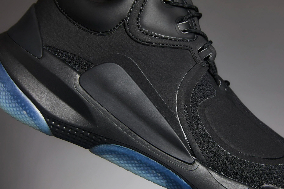요즘 열일하는 매튜 윌리엄스(Matthew M. Williams)와 나이키(NIKE)의 만남. 조이라이드 CC3 발매 요즘 열일하는 매튜 윌리엄스(Matthew M. Williams)와 나이키(NIKE)의 만남. 조이라이드 CC3 발매