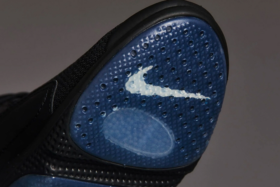 요즘 열일하는 매튜 윌리엄스(Matthew M. Williams)와 나이키(NIKE)의 만남. 조이라이드 CC3 발매 요즘 열일하는 매튜 윌리엄스(Matthew M. Williams)와 나이키(NIKE)의 만남. 조이라이드 CC3 발매