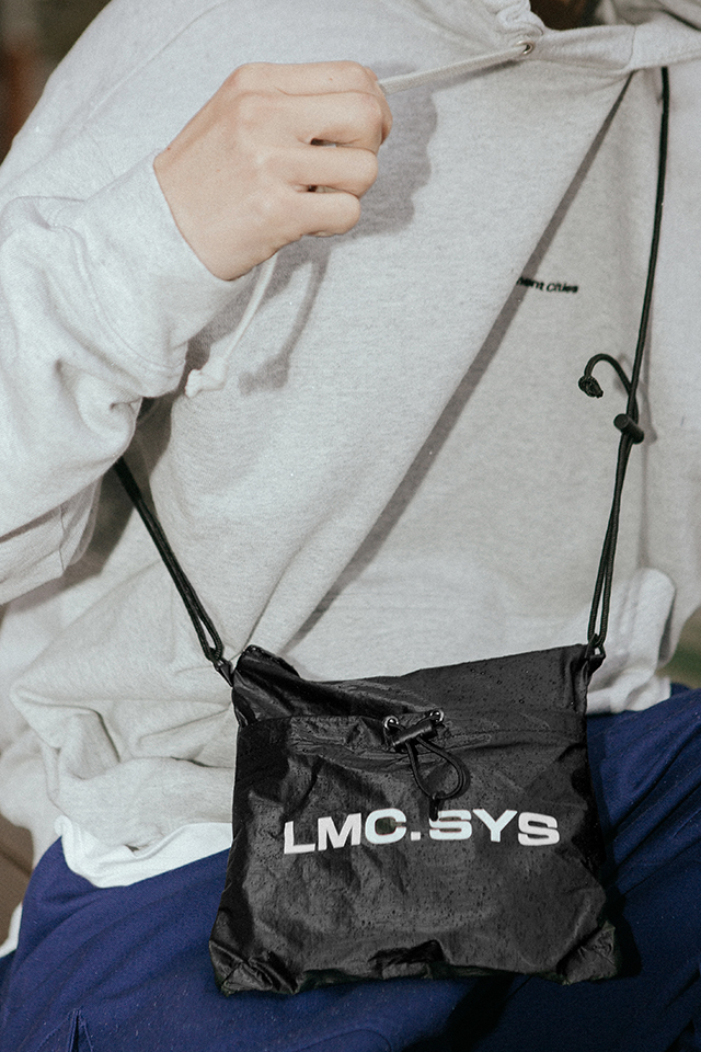 무신사 스페셜 이슈 : 새 가방 메고 학용품도 받자! 엘엠씨(LMC) 시스템 컬렉션 한정 발매 무신사 스페셜 이슈 : 새 가방 메고 학용품도 받자! 엘엠씨(LMC) 시스템 컬렉션 한정 발매