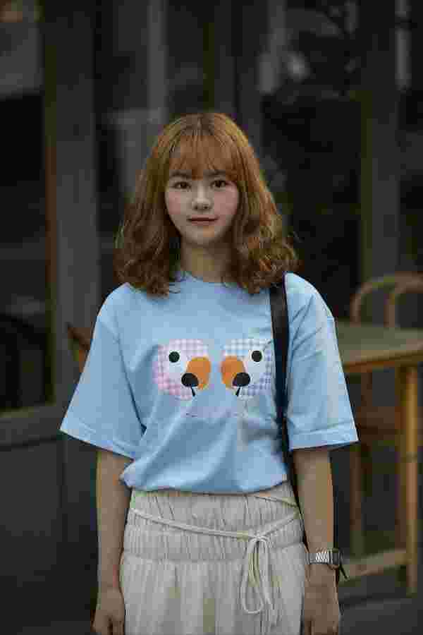 요즘 인싸들이 입는 티셔츠 모음 요즘 인싸들이 입는 티셔츠 모음