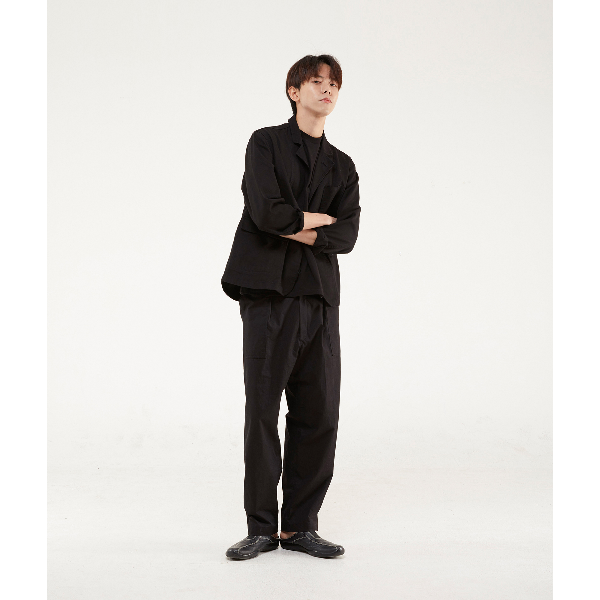 경력직) 캐주얼 의류 브랜드 디자이너 & MD 구인