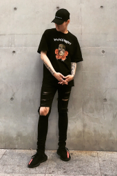 BLACK HOODY_이요한