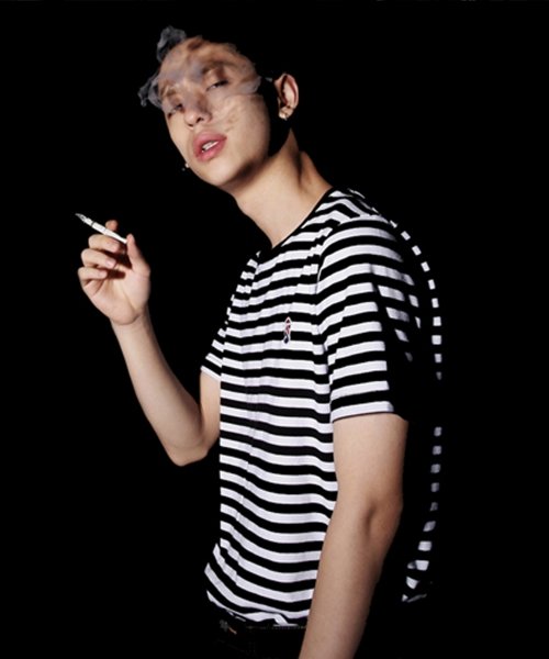 땡스파더(THANKS FATHER) Stripe T-Shirt - Black - 19,800원 | 무신사 스토어 - 셀렉트숍