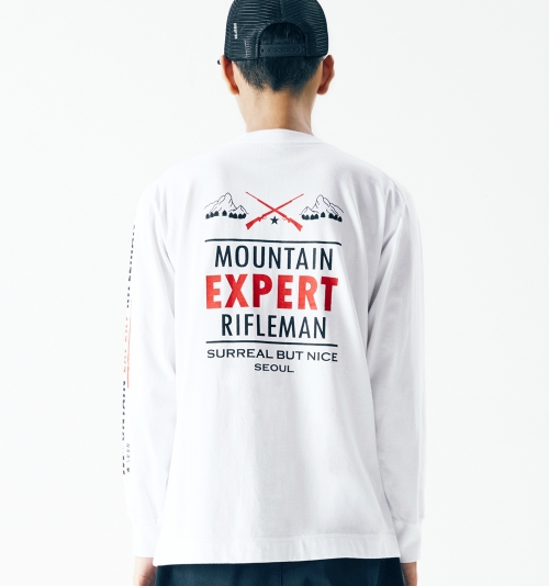 서리얼벗나이스 유니섹스(SURREALBUTNICE UNISEX) HUNTING GRAPHIC T-SHIRTS_3 IVORY - 34,000원 | 무신사 스토어
