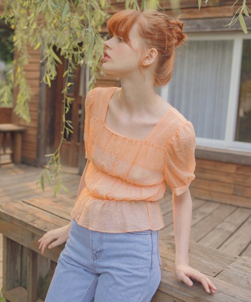 Bubble Square Blouse_Apricot