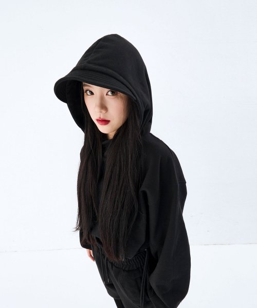 REVERSE BLOCK CAP CROP HOODIE BLACK